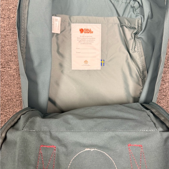 Kånken EVERYDAY OUTDOOR Teal and Salmon - Picture 4 of 6